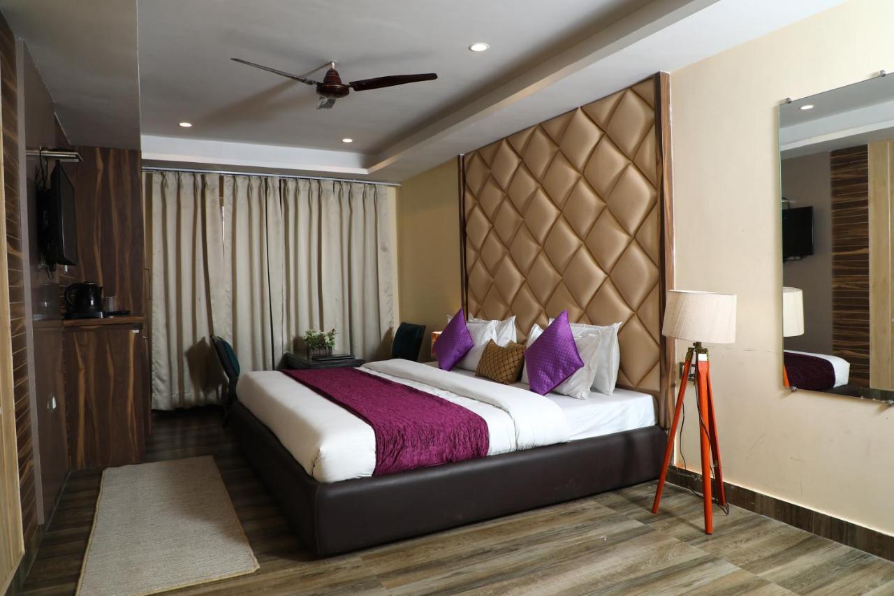 Perfectstayz Premium @Harkipauri Road Haridwār Exterior foto